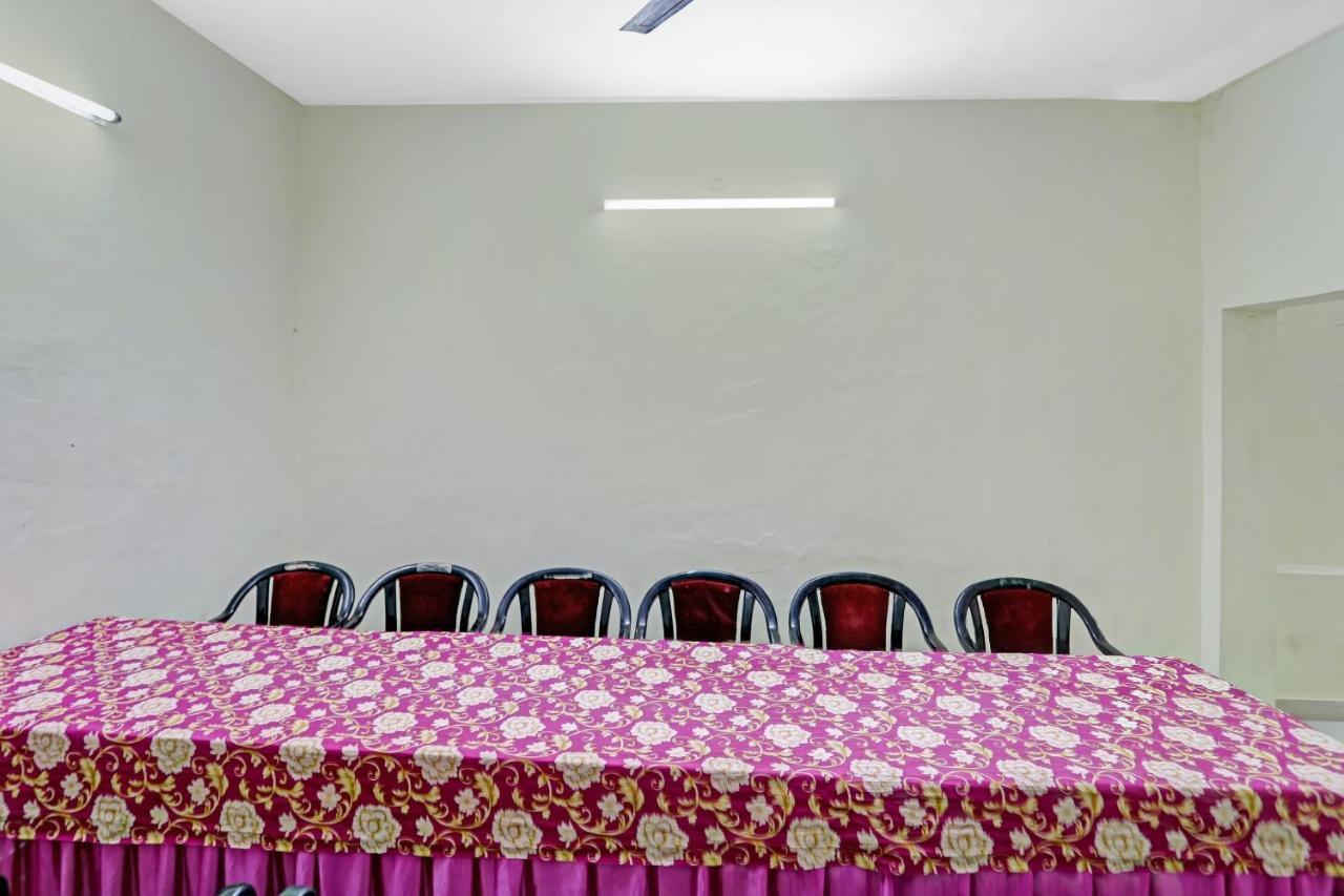 Collection O 85238 Tulika Garden Hotel Izatnagar Exterior foto