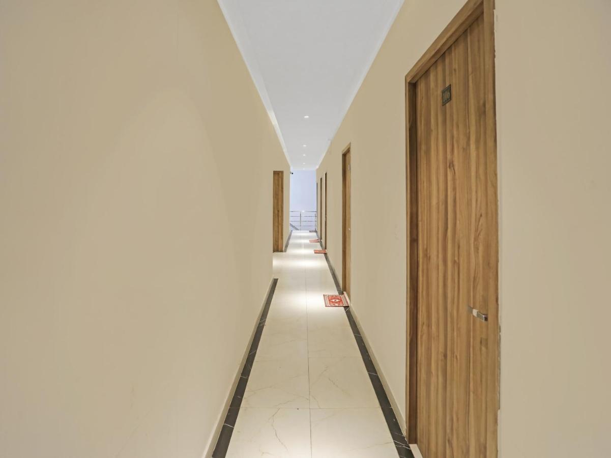 Collection O 85238 Tulika Garden Hotel Izatnagar Exterior foto